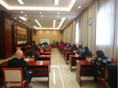 心理健康藍(lán)海揚(yáng)帆 近萬(wàn)人見(jiàn)證心理咨詢(xún)培訓(xùn)項(xiàng)目首次綜合考試啟航